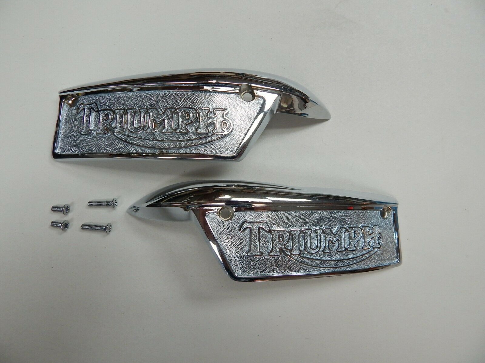 Uk Made Triumph Fuel Gas Tank Badges Emblems 1969 83 T120 T140 T150 650 750 Tr7